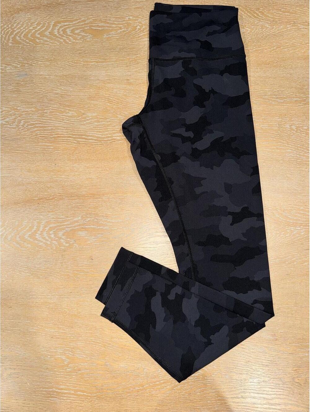 Lululemon Wunder Under High-Rise Tight 28" *Full-On Luxtreme SIZE 10 Black Camo
